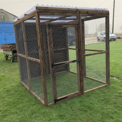Free Standing Waterproof Chicken Run / Bird Aviary 6ft x 6ft 16G