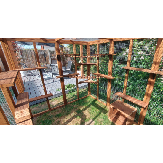 Strong Animal Run 6ft x 9ft 16G Waterproof Fox Proof Cat Dog Rabbit Chicken