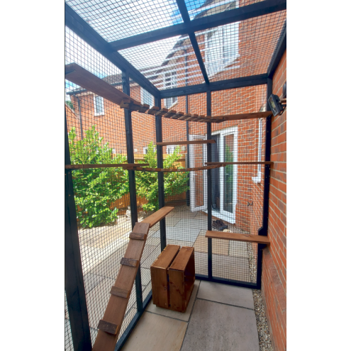The Purr-side Pavilion – 8ft x 4ft 3-Sided Lean-To Catio