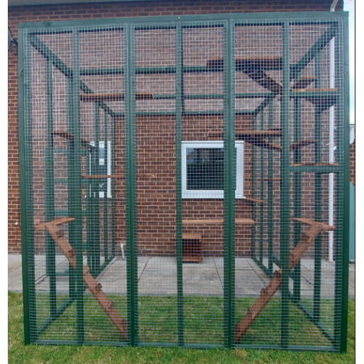 3sided lean to Catio Enclosure 275cm x 275cm 275cm x 275cm tall Painted