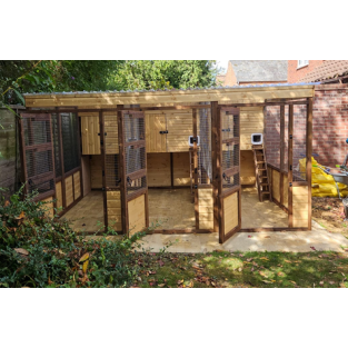 3 x Cat sleeping box enclosure 