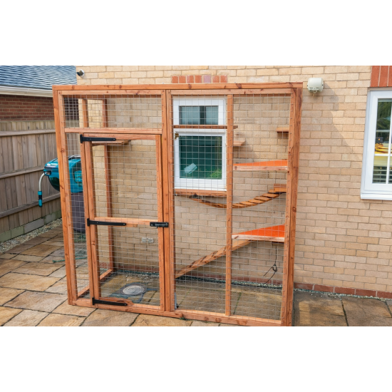 The Purrch Loft – Compact Cat Enclosure 5ft x 3ft x 7ft5