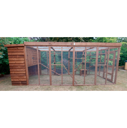 Cat House / Play Pen With Sleeping Box 12ft x 6ft