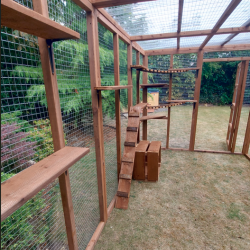 Cat House / Play Pen With Sleeping Box 12ft x 6ft