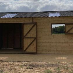 Standard Stables 24ft x 12ft