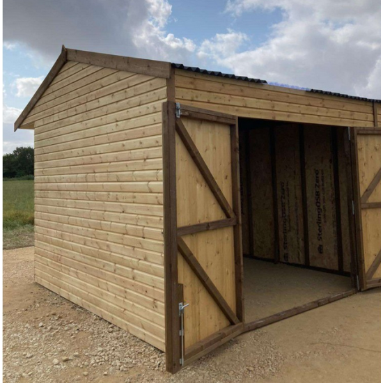 Standard Stables 24ft x 12ft