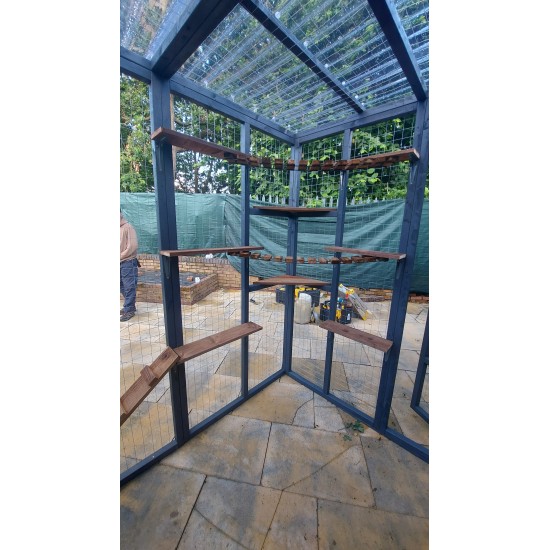 The Garden Den – Three-Sided Catio Retreat (6ft x 6ft x 8ft)