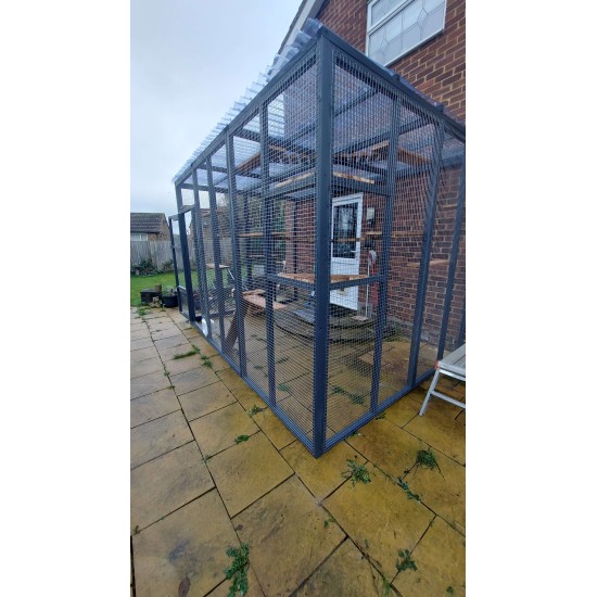 The Explorer’s Nook – 8ft x 6ft x 7.5ft Lean-To Catio