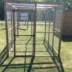 19G Wire Mesh Animal Run - 6ft x 9ft 🐣🦆 Mesh Roof.