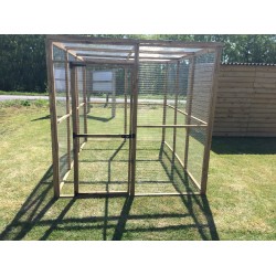 19G Wire Mesh Animal Run - 6ft x 9ft 🐣🦆 Mesh Roof.