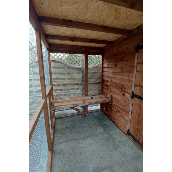 Bunnio 9ft x 6ft 1/2" x 1/2" wire mesh with Felt Roof 