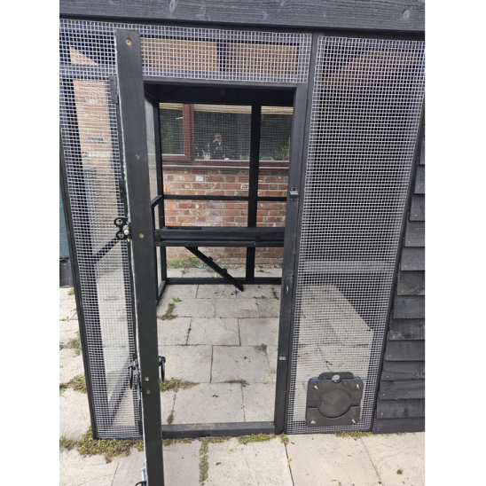 Bunnio 9ft x 6ft 1/2" x 1/2" wire mesh with Felt Roof 