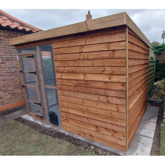 Bunnio 9ft x 6ft 1/2" x 1/2" wire mesh with Felt Roof 