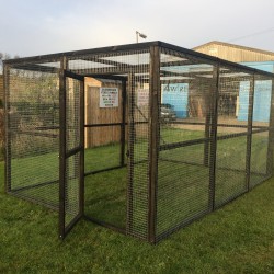 Chicken run 8ft x 12ft Chicken Fox Proof Cat Pen Painted Black