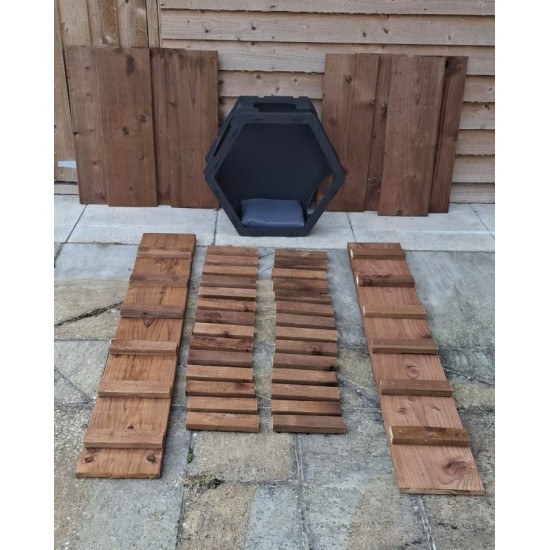 Large Breed shelf pack with Hex Box