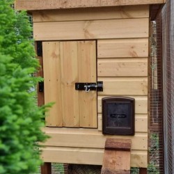 Freestanding sleeping box