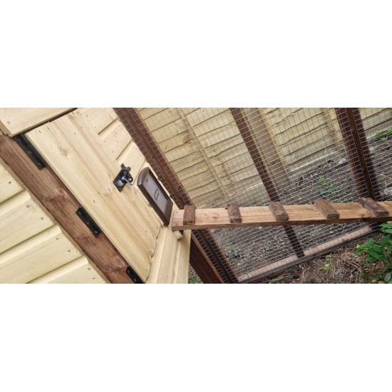 Freestanding sleeping box