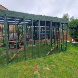 waterproof freestanding 548cm x 274cm