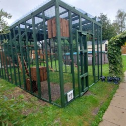 waterproof freestanding 548cm x 274cm