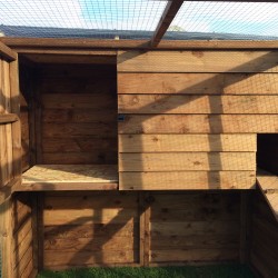 Cat Run With Sleeping box 14ft+ & Internal Safety Door