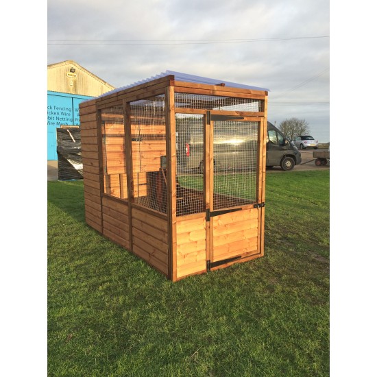 Luxury Cat Run With Raised Sleeping Box 4ft x 8ft